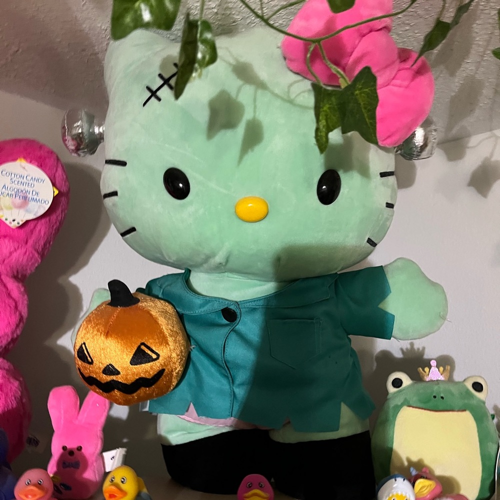 Hello kitty Frankenstein